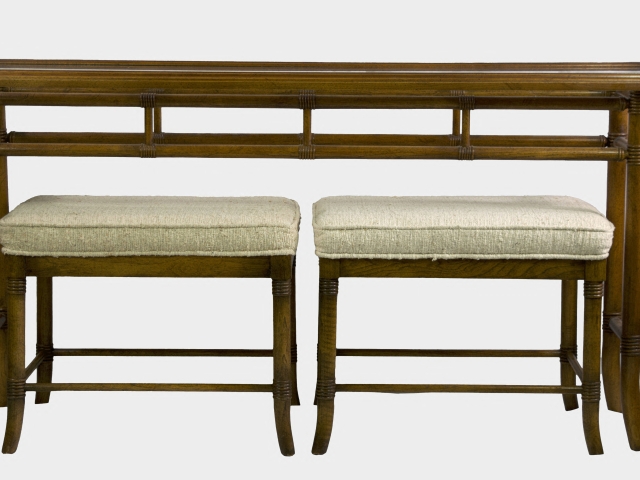 Drexel Hall/Sofa Table with Matching Ottomans 