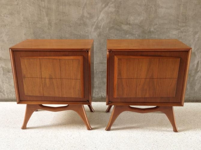 Vladimir Kagan walnut nightstands