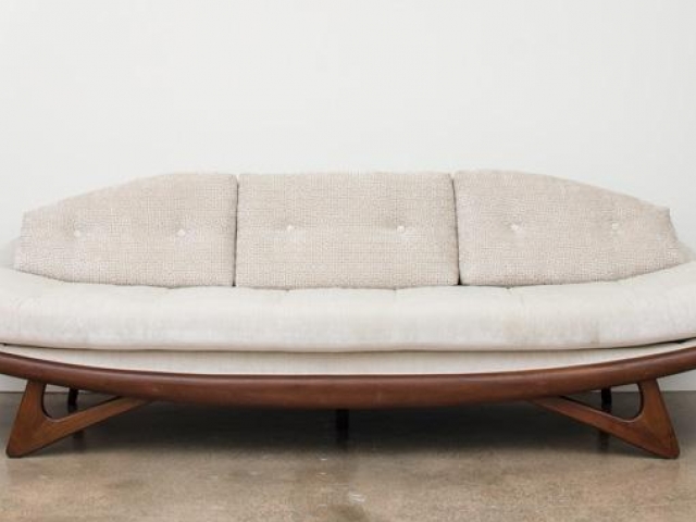 Adrian Pearsall gondola sofa (cream)